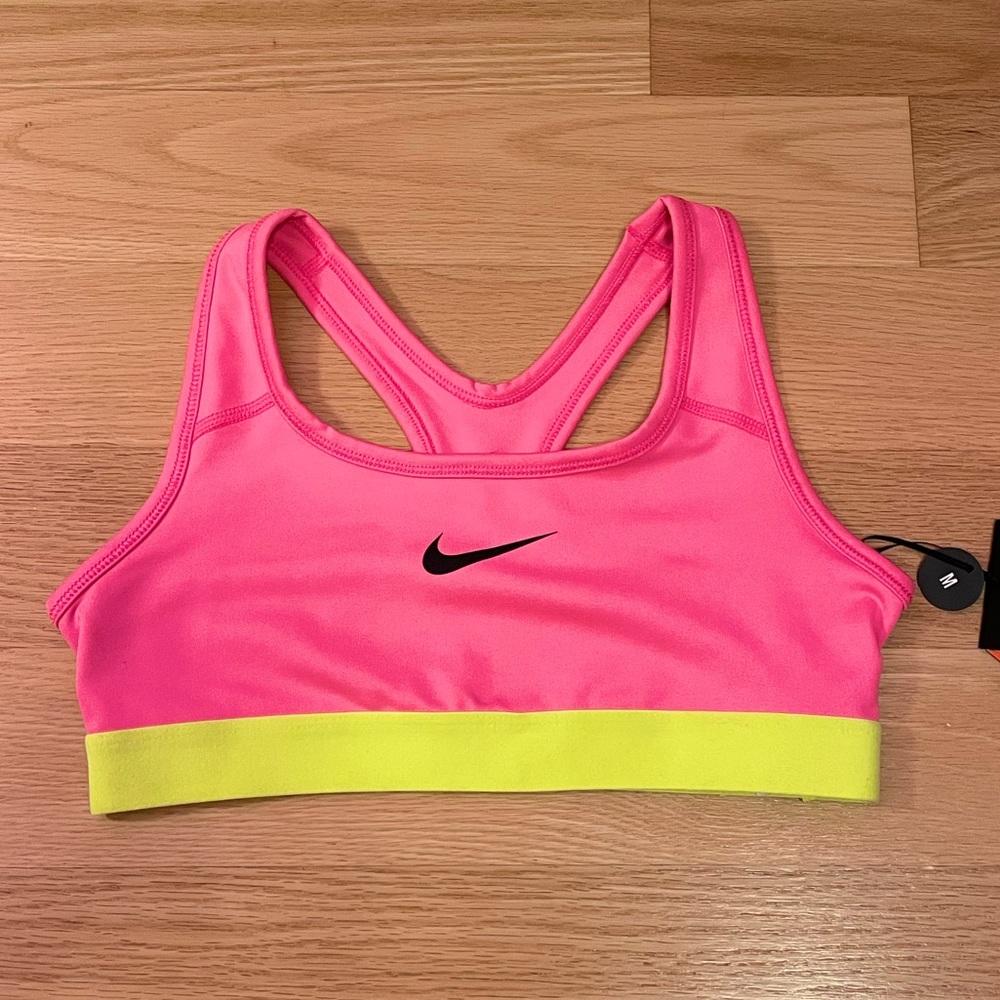 NWT Nike Pro Classic Girls Med. Support Sports Bra